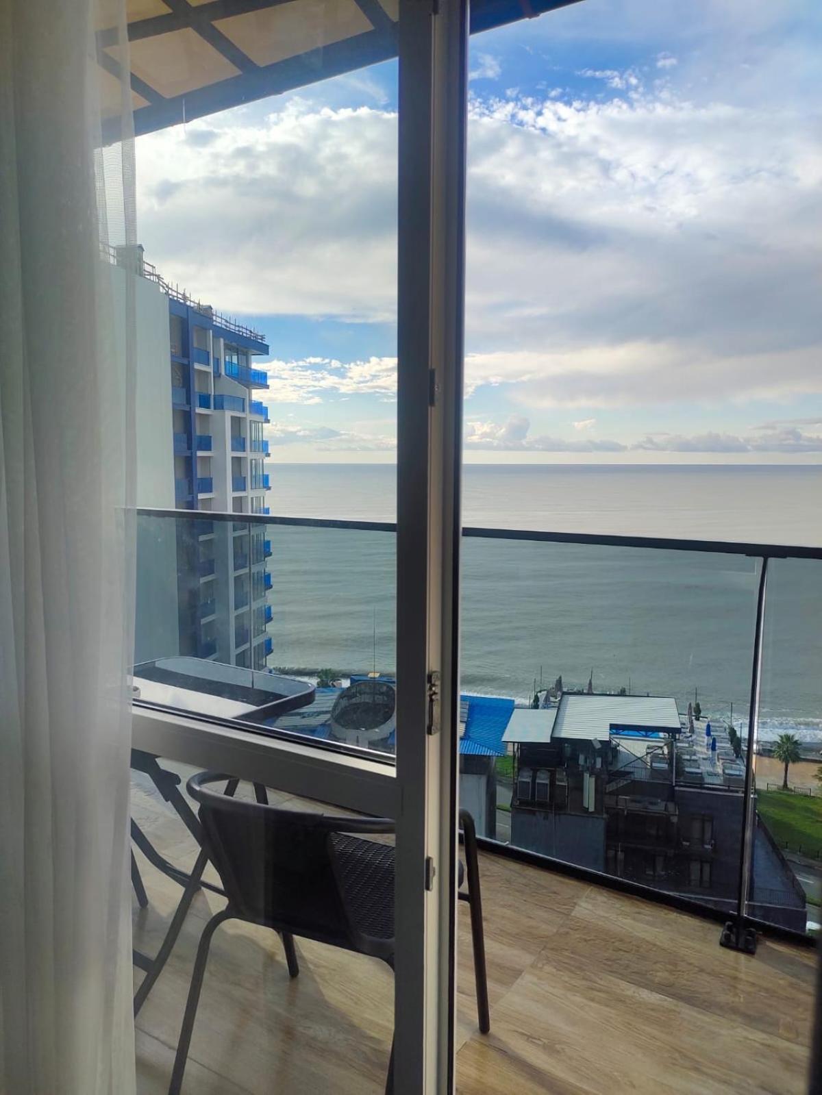 Bi Residence Sea View Luxury Batumi Luaran gambar
