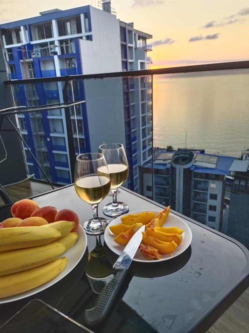 Bi Residence Sea View Luxury Batumi Luaran gambar